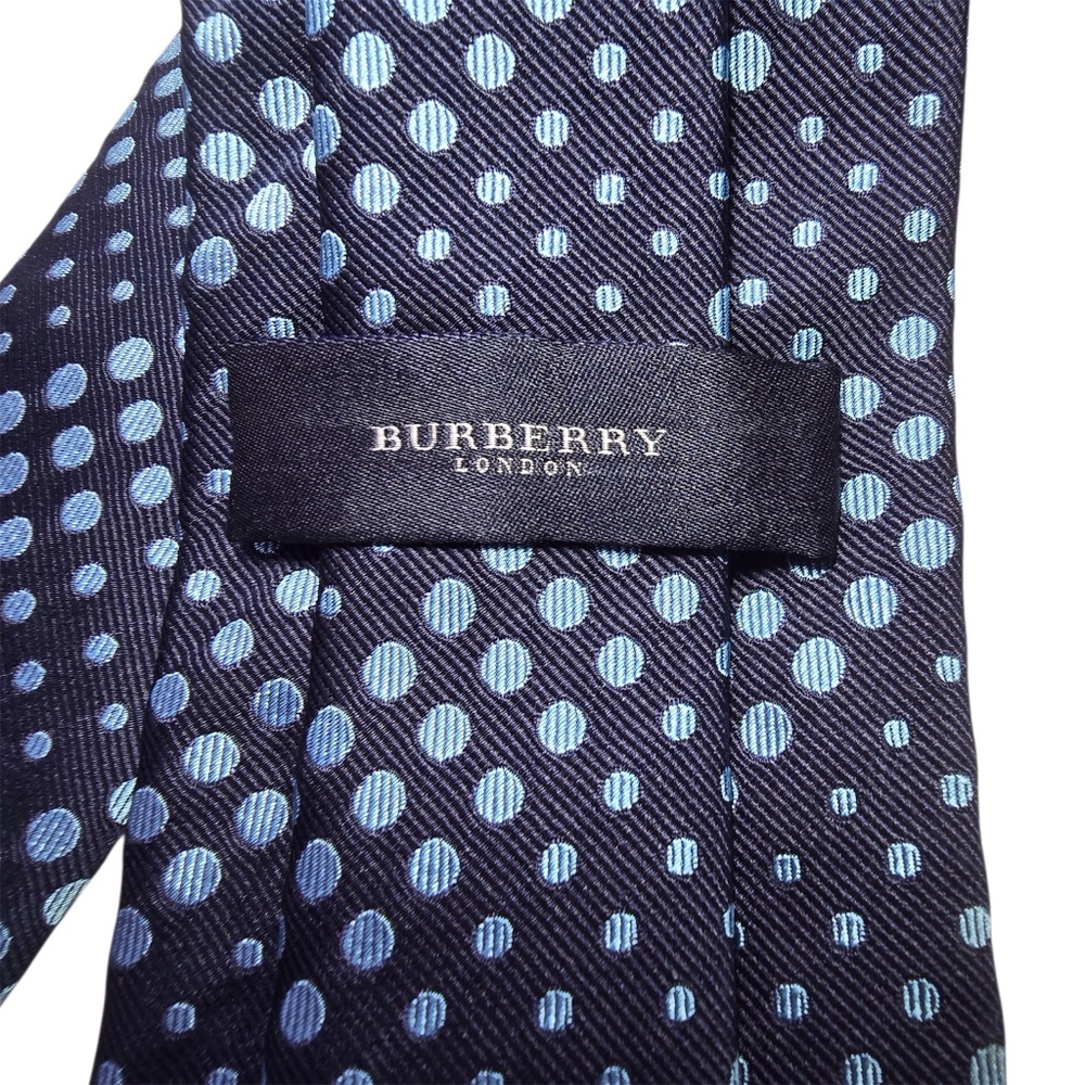Burberry London Silk Necktie Navy Blue Dot Geometric Print Made in Italy
